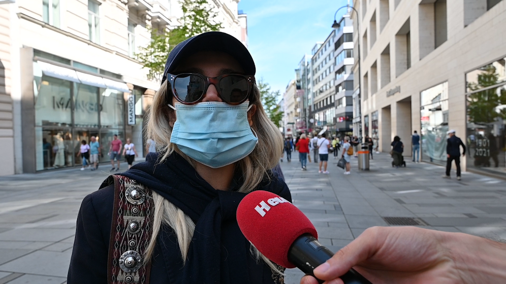 Jasmin (32) sieht in den Maßnahmen eine 