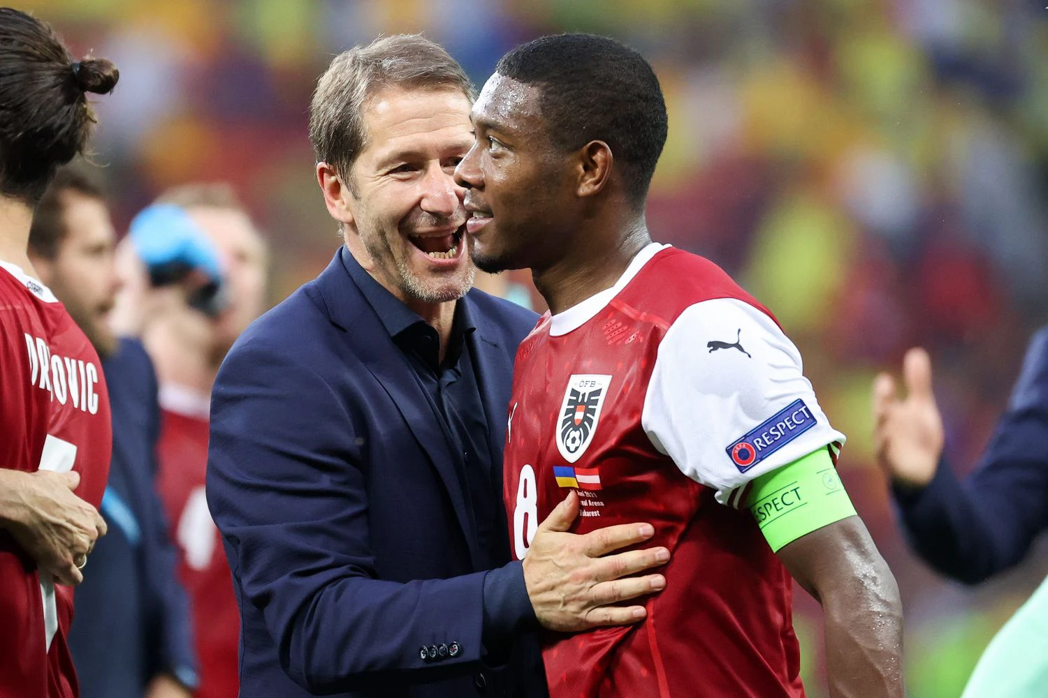 David Alaba mit Teamchef Franco Foda.