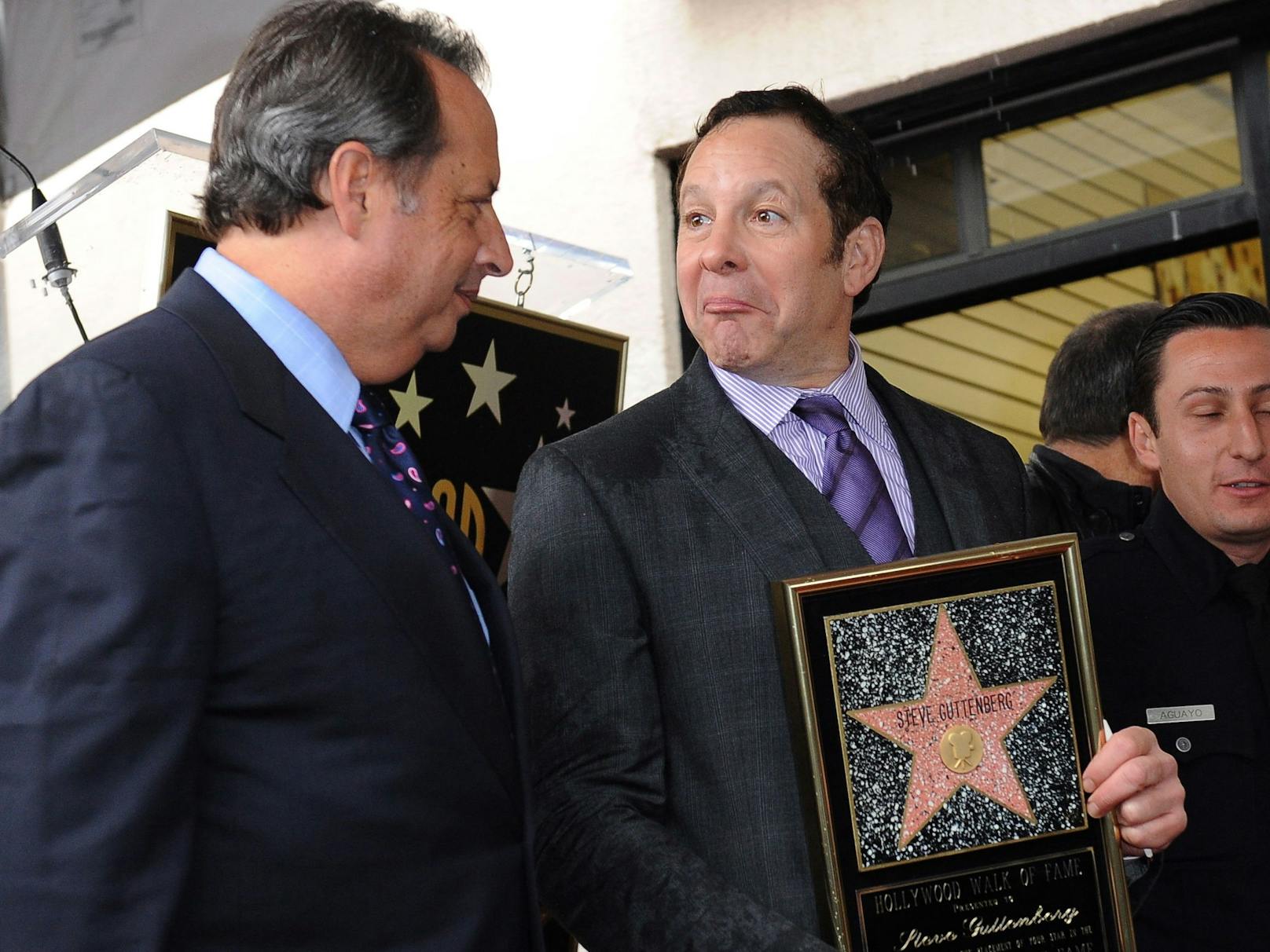 Seit 2011 darf sich Steve über einen Stern am Hollywood Walk of Fame in Hollywood freuen - direkt vor einer Polizeistation.