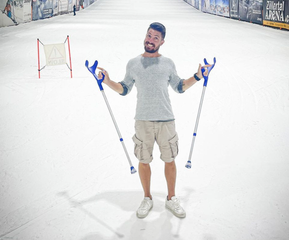 Marcel Hirscher ist mit Krücken zurück in seinem Element.