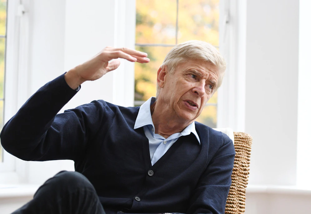 Arsene Wenger präsentiert die neuen WM-Pläne. 