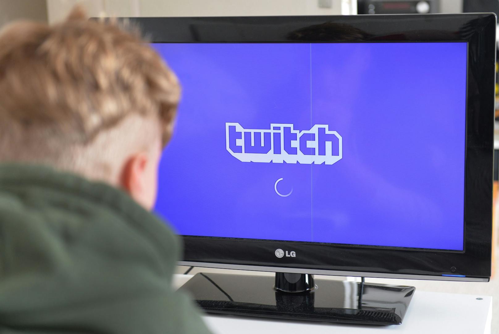 Twitch verklagt Wiener wegen Online-Hasskampagnen