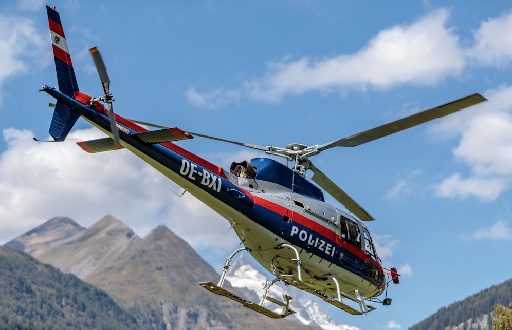 Der Mann konnte unverletzt geborgen werden. Symbolbild. 