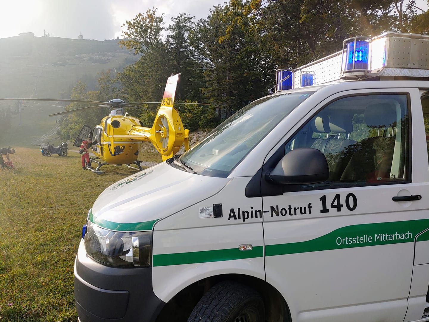 Der Bub wurde mit dem Heli abtransportiert.