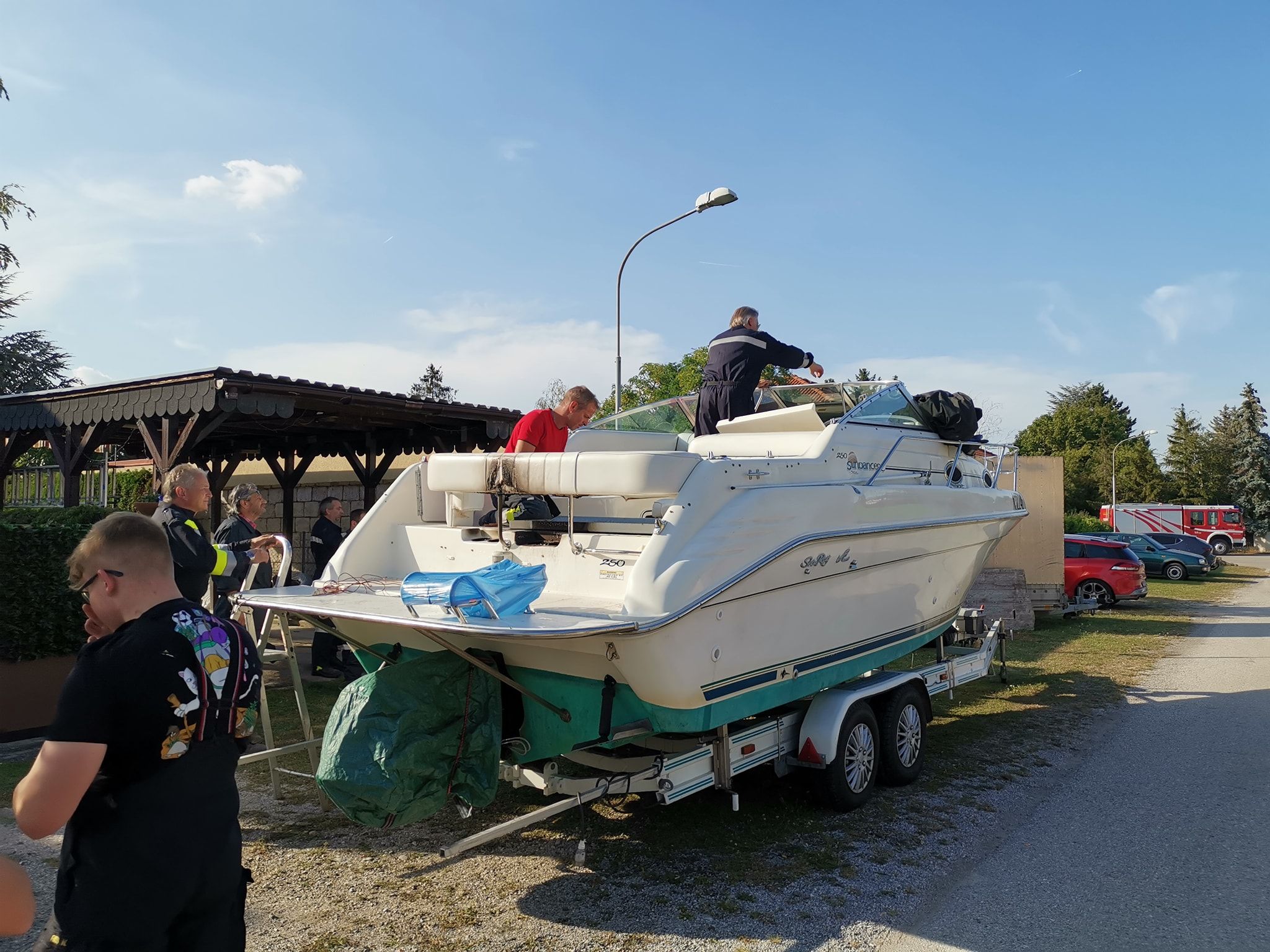 Der Mann wurde schwer verletzt.