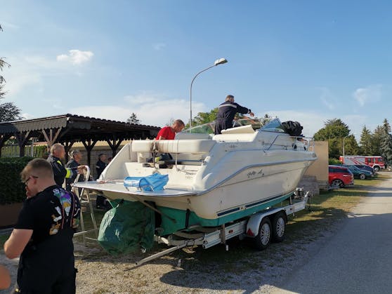 Der Mann wurde schwer verletzt.