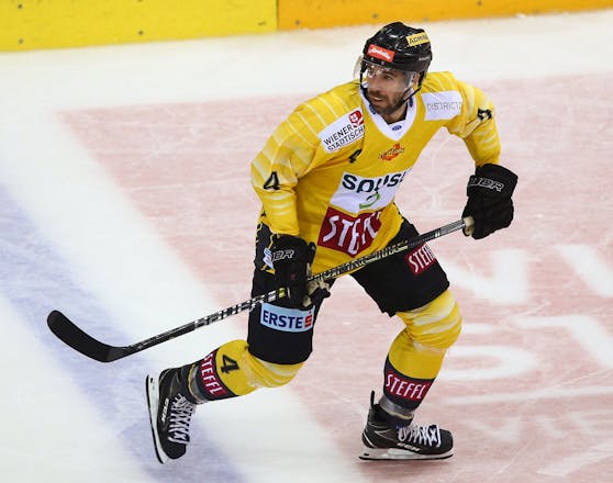 Phil Lakos flog mit einer Spieldauer-Disziplinarstrafe aus dem Rink.