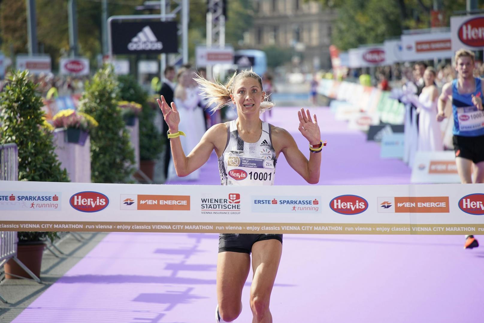 Eva Wutti siegte bei den Damen über die 21,1 Kilometer.