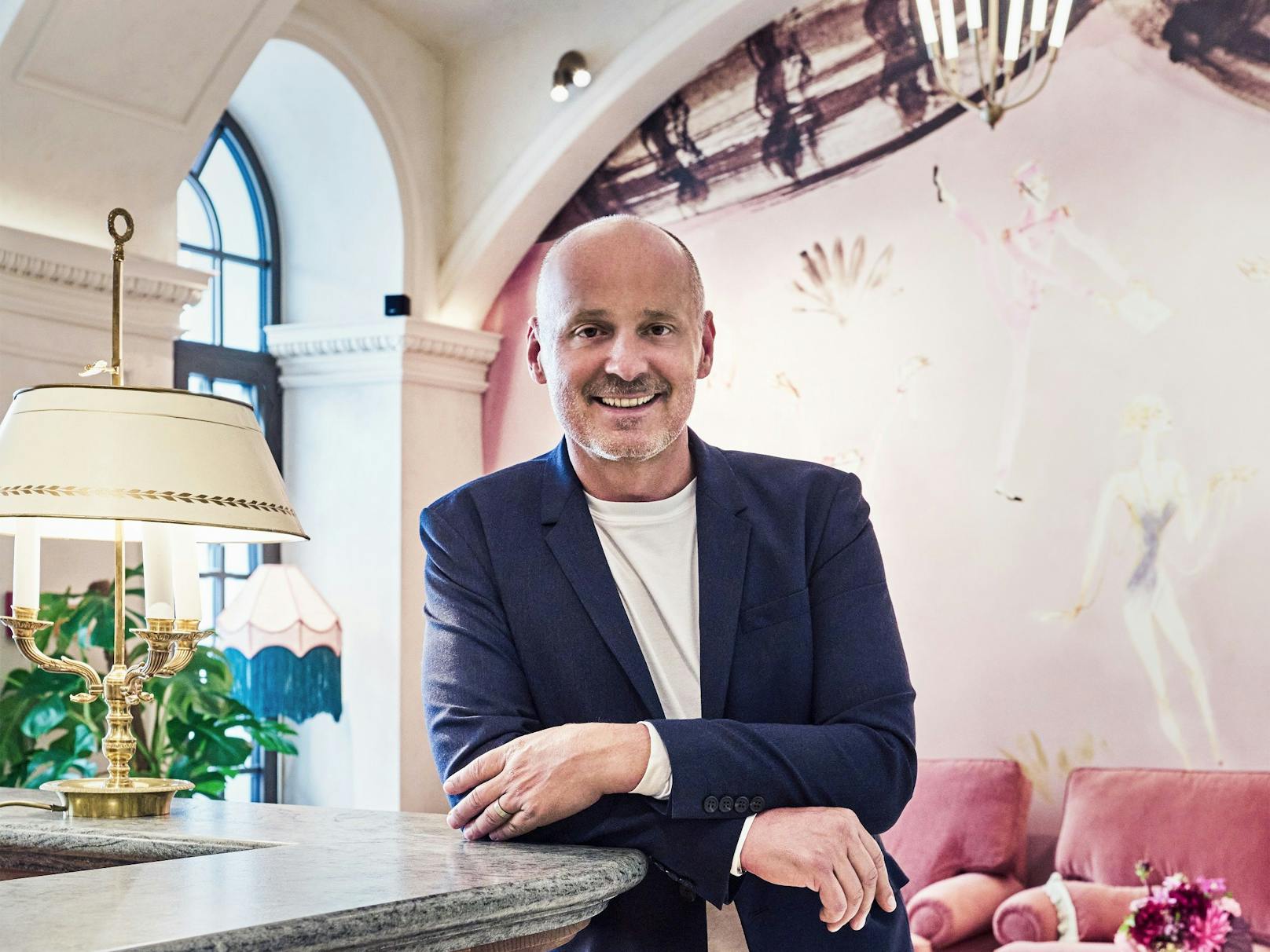 Hotelchef Bernd Schlacher in der Lobby des neuen Hotels "Motto" in der Mariahilfer Straße