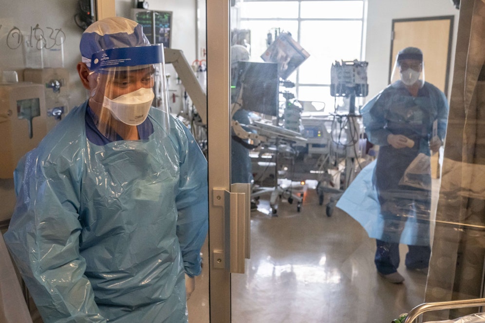 Am Anschlag: Die Intensivstationen nähern sich bereits wieder den Auslastungsgrenzen.