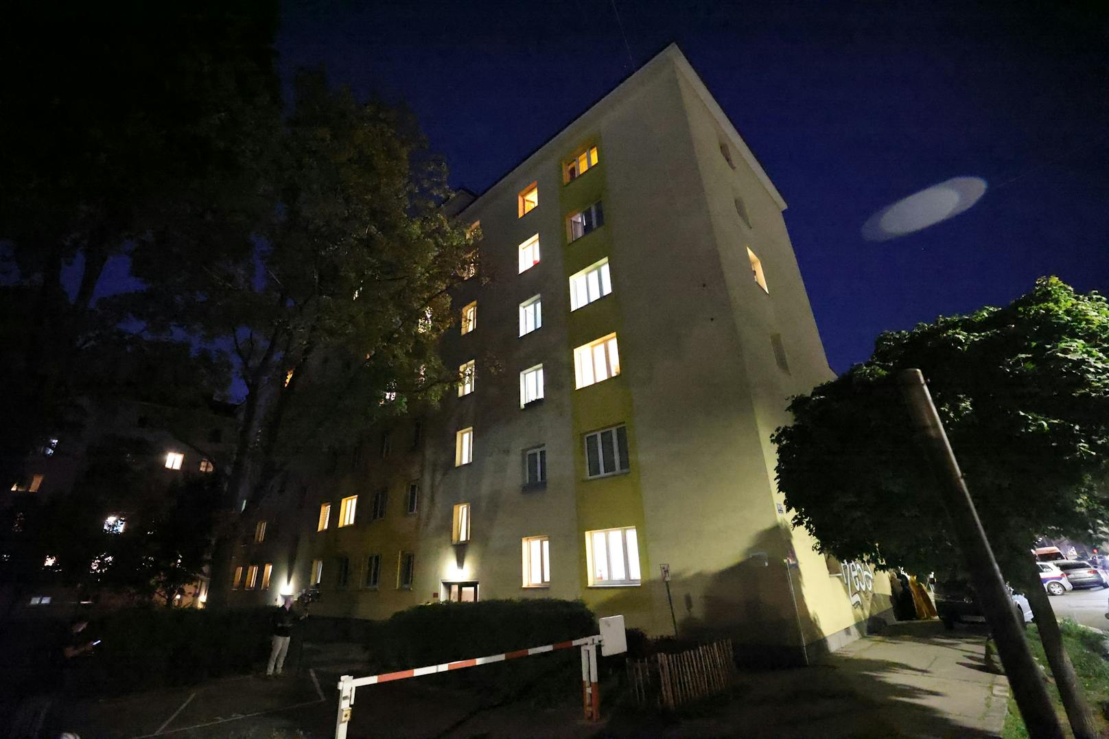 Mordalarm in Wien-Favoriten: In einer Wohnung wurden zwei tote Frauen entdeckt.