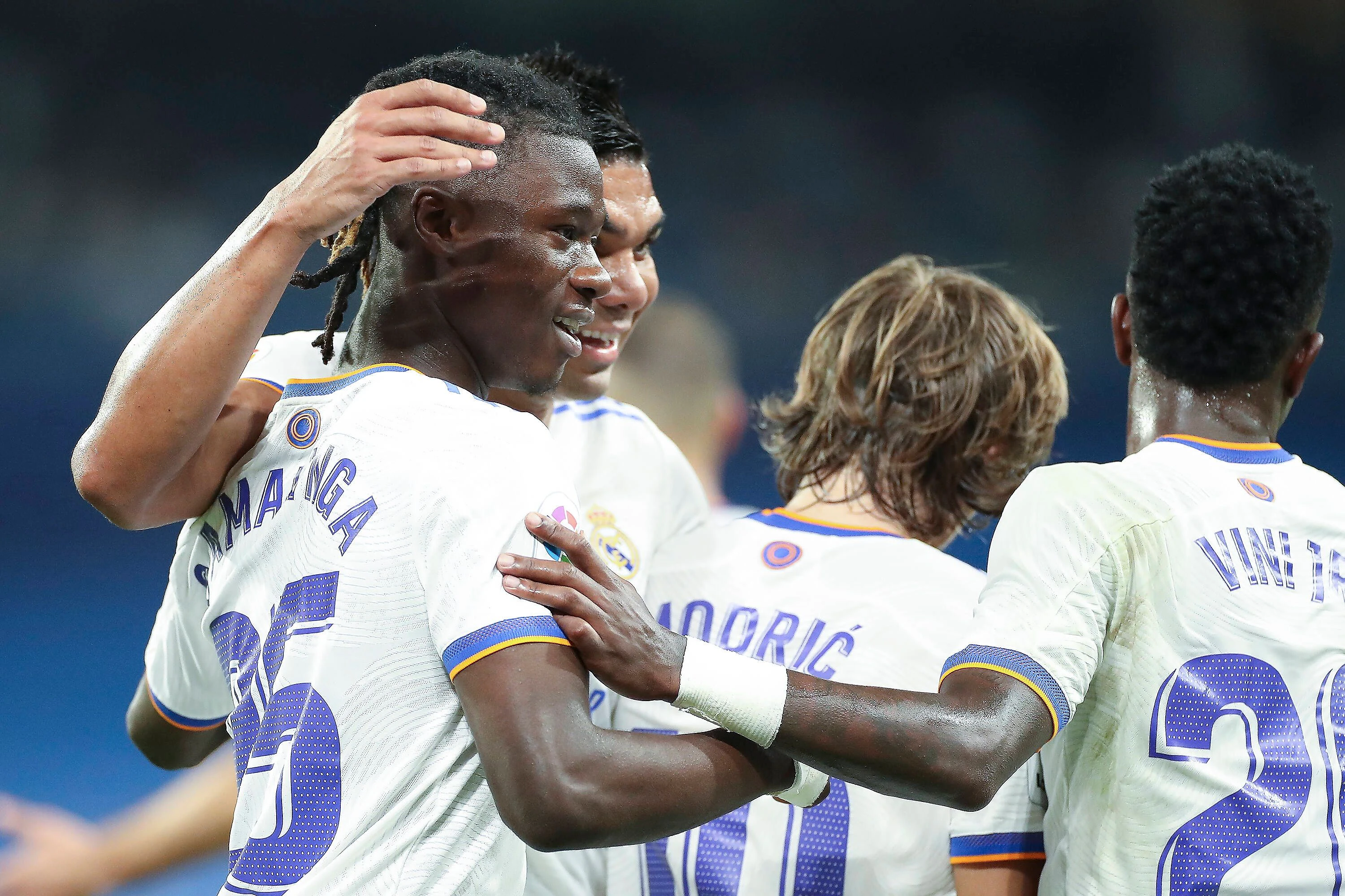 Eduardo Camavinga (l.) ist der neue Star von Real Madrid.