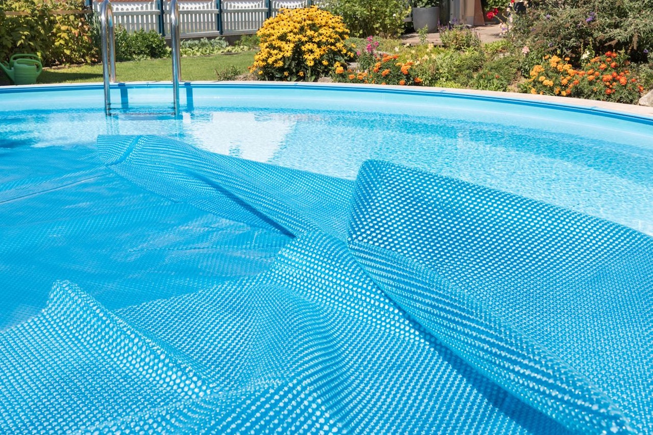 Heute.at - Pool-Drama: Bruder rettet Ein-Jährigen vor Ertrinken