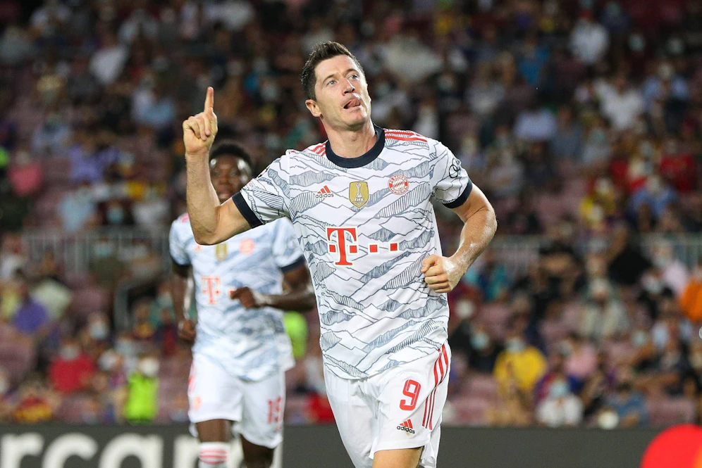 Robert Lewandowski gelingt der Doppelpack für die Bayern. 
