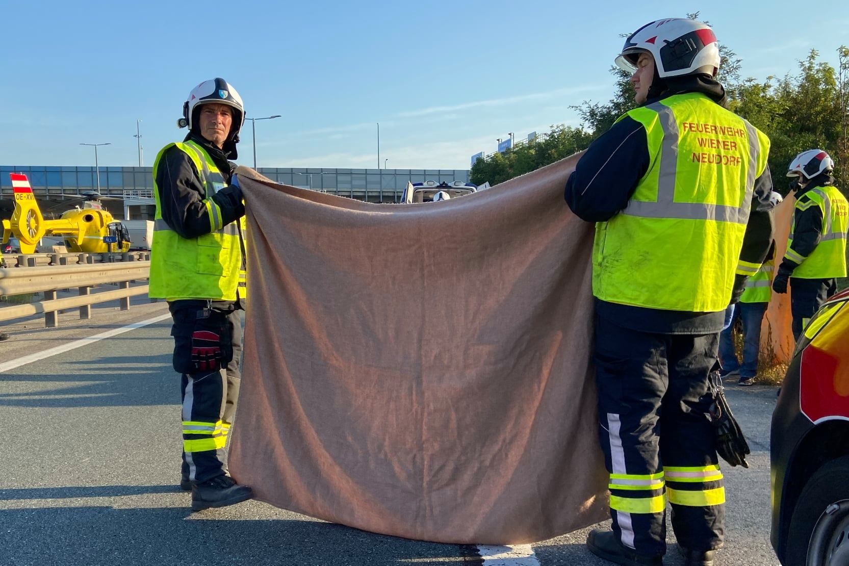 Der Biker wurde schwer verletzt.