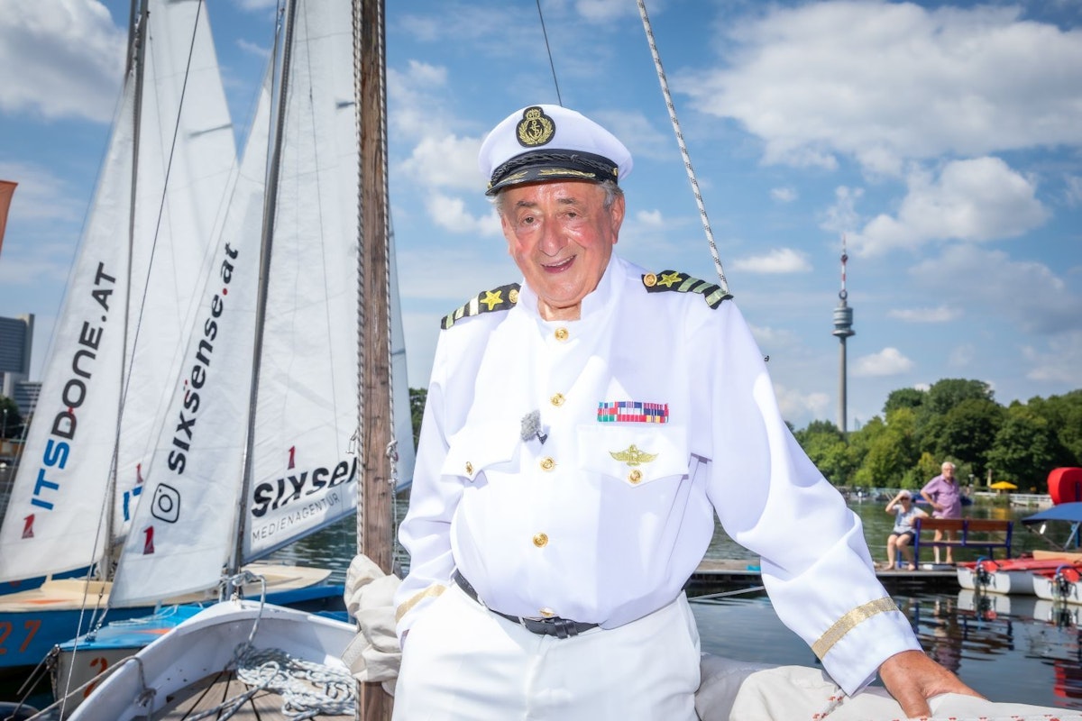 Leinen los! Richard Lugner sticht morgen um 20.15 Uhr in See