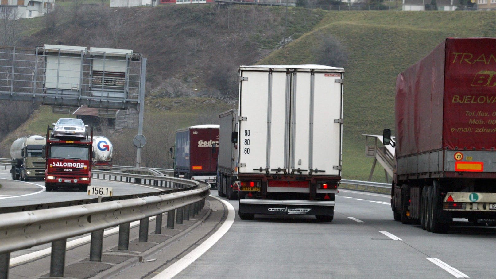 In Österreich fehlen laut WKO etwa 8.000 Lkw-Fahrer.