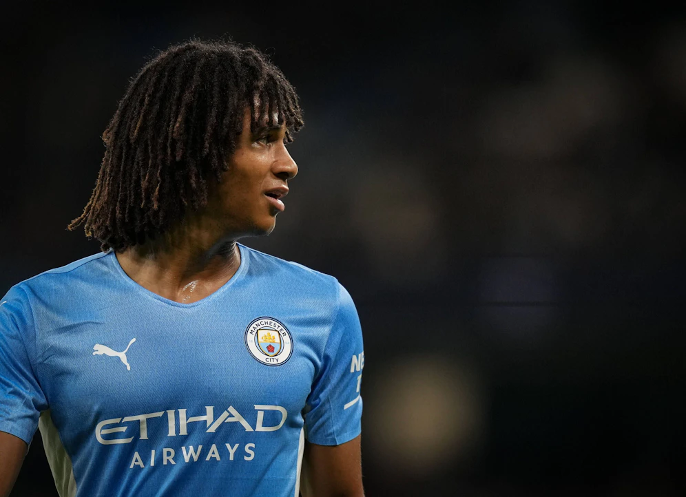Nathan Ake trauert um seinen Vater. 
