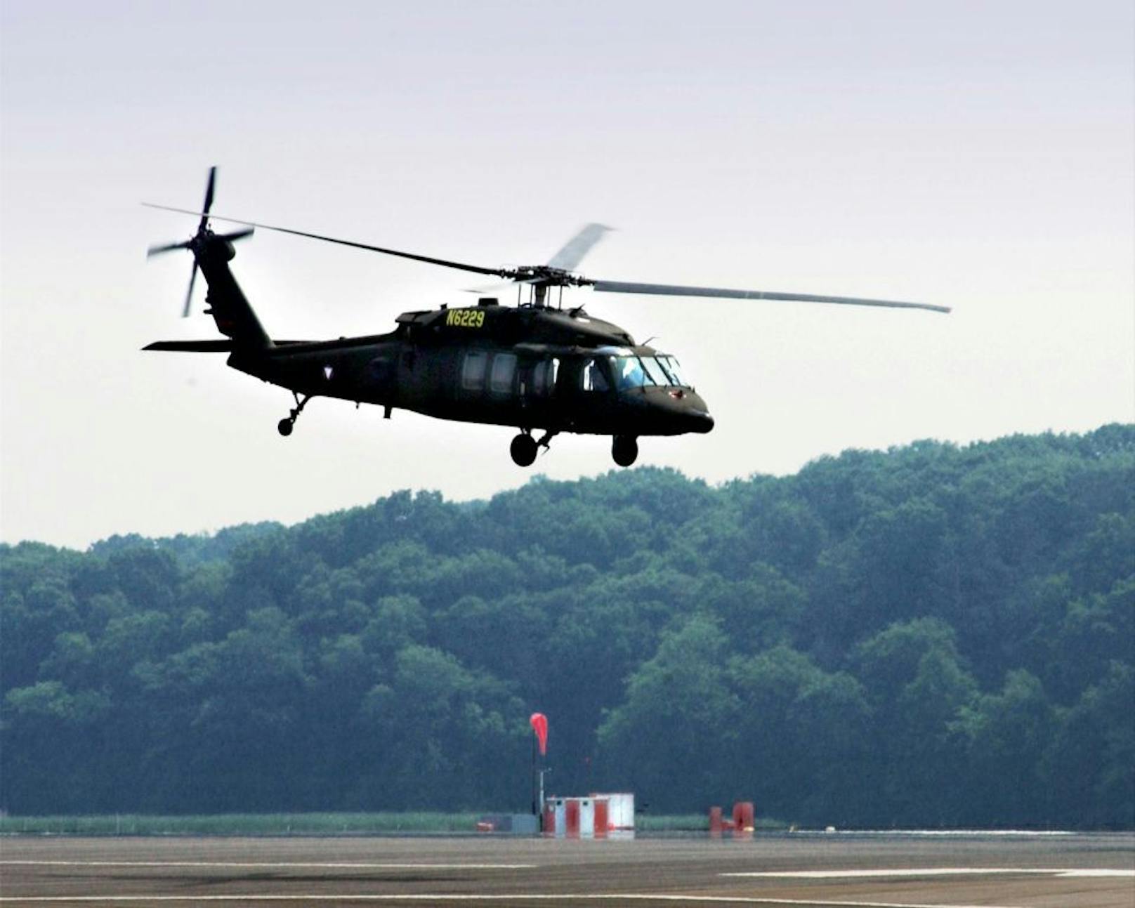 Donnerstagfrüh rissen Bundesheer-Hubschrauber Linzer aus dem Schlaf.