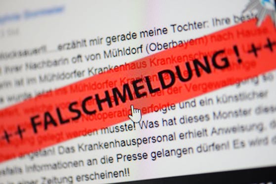 Der US-Internetriese Facebook hat eigenen Angaben zufolge ein "Querdenker"-Netzwerk entfernt. (Symbolbild) 