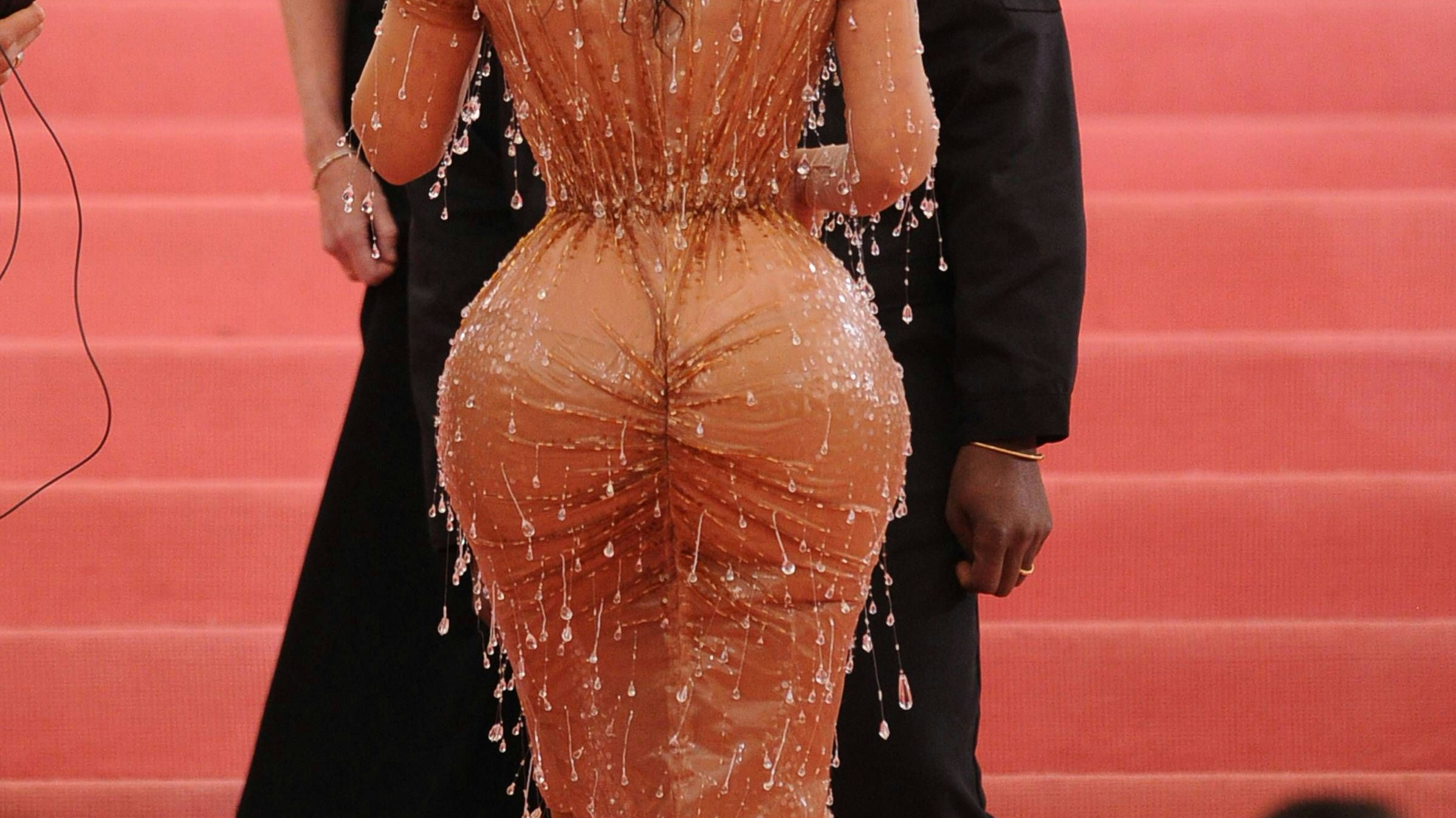 NEW YORK, NEW YORK - MAY 06: KIm Kardashian West and Kanye West at The 2019 Met Gala Celebrating Camp: Notes on Fashion at Metropolitan Museum of Art on May 06, 2019 in New York City. PUBLICATIONxINxGERxSUIxAUTxONLY Copyright: xJohnxPalmerx  