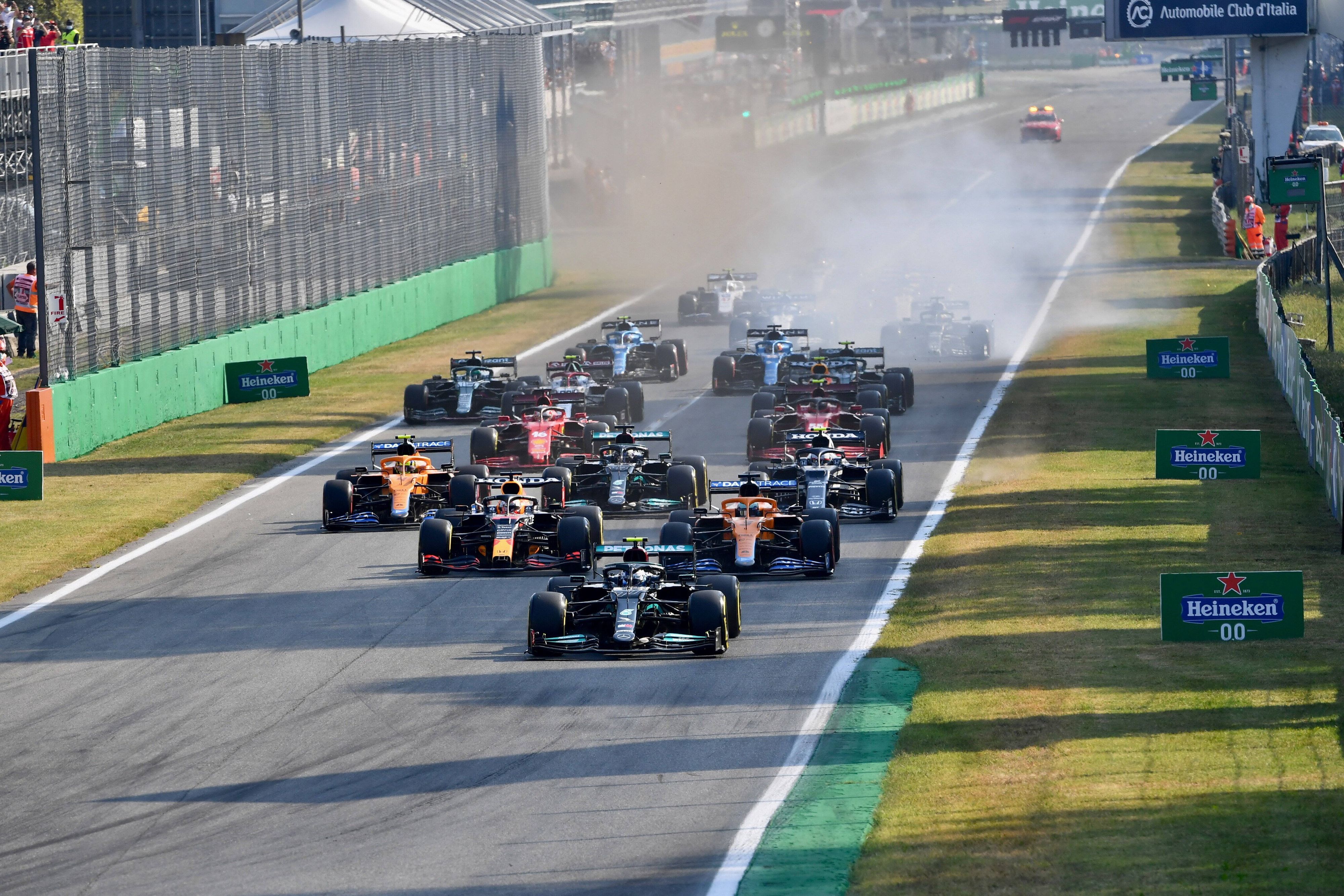 In der Formel 1 ist nur noch ein Cockpit frei. 