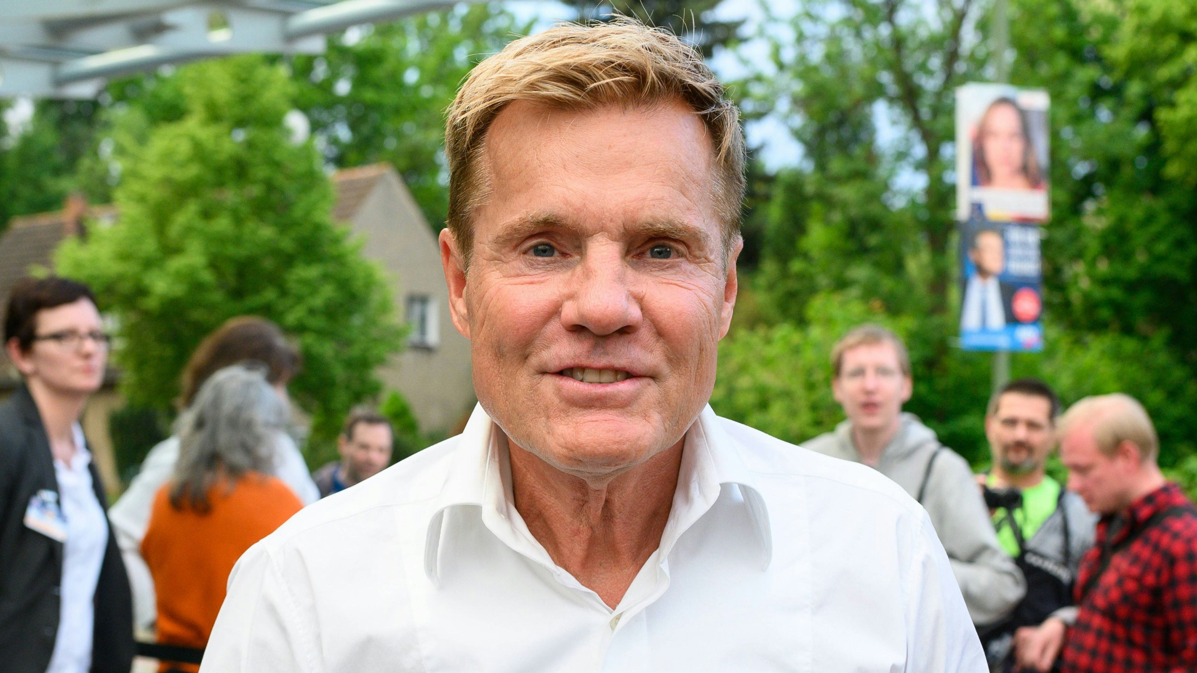  TV Aufzeichnung von Klein gegen Groß Dieter Bohlen beim Fototermin zur TV Aufzeichnung von Klein gegen Gross - Das unglaubliche Duell mit Kai Pflaume am 19.05.19 in Berlin Adlershof Berlin Adlershof Berlin Deutschland Studio G im Studio Berlin *** TV recording of Klein vs. Groß Dieter Bohlen at the photo session for the TV recording of Klein vs. Gross The incredible duel with Kai Pflaume on 19 05 19 in Berlin Adlershof Berlin Adlershof Berlin Deutschland Studio G in Studio Berlin