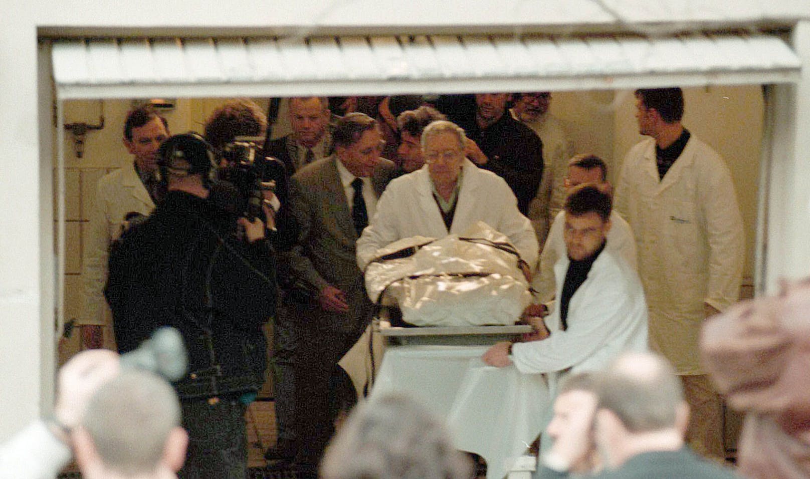 16. Jänner 1998: Ötzi wird von Innsbruck ins Archäologie-Museum in Bozen überstellt