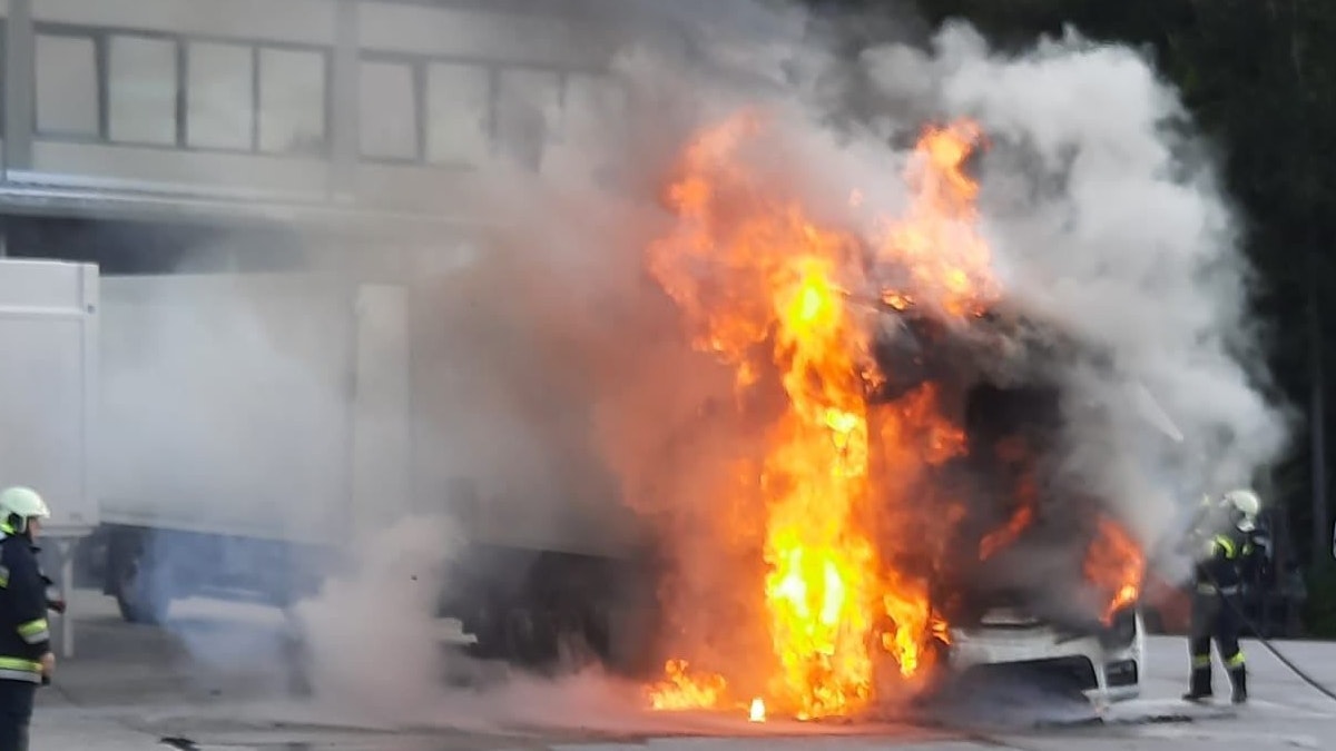 LKW Brand in Feistritz/Ros