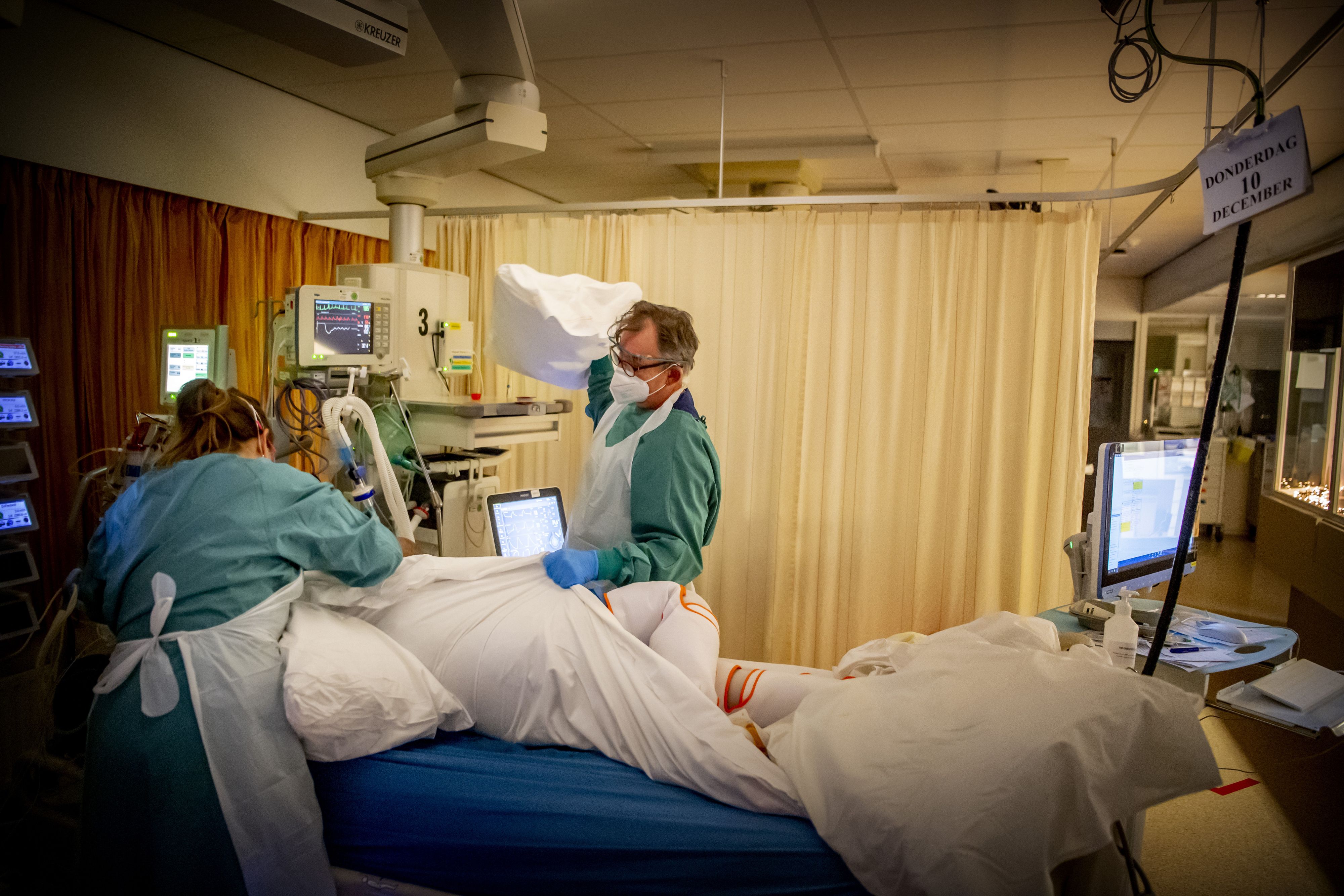 Kampf um jedes Leben: Die Intensivstationen füllen sich mit ungeimpften Corona-Patienten.