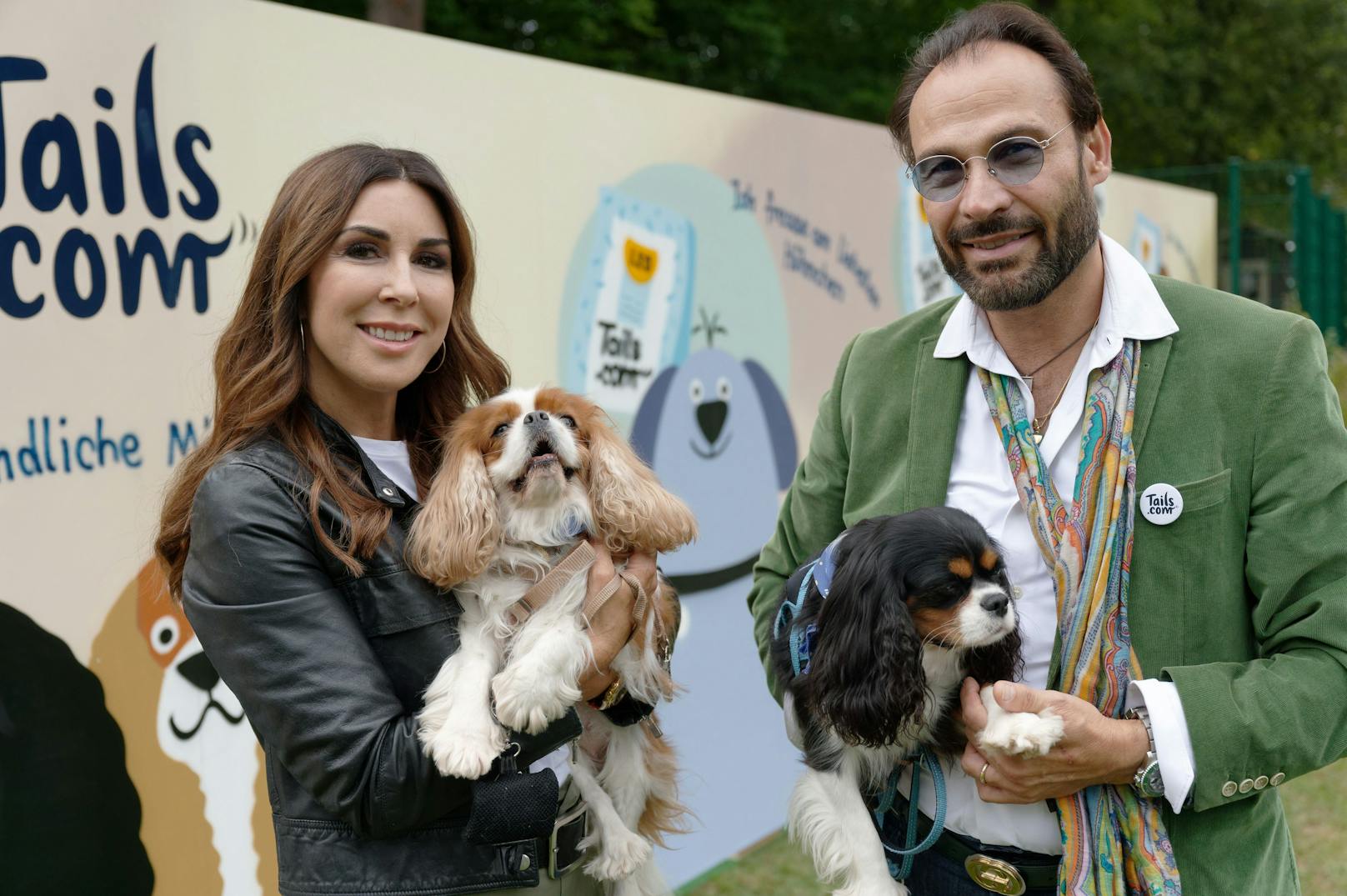 Auch Promis, wie Moderatorin Judith Williams war mit ihren zwei Hunden "Sissi und Franzi" plus Ehemann bei der Veranstaltung. <br>