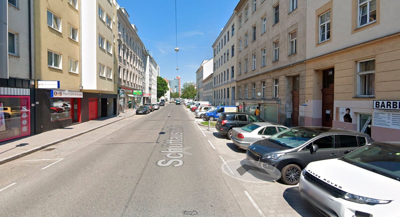 Blick in die Schüttaustraße in Wien-Donaustadt. Symbolbild