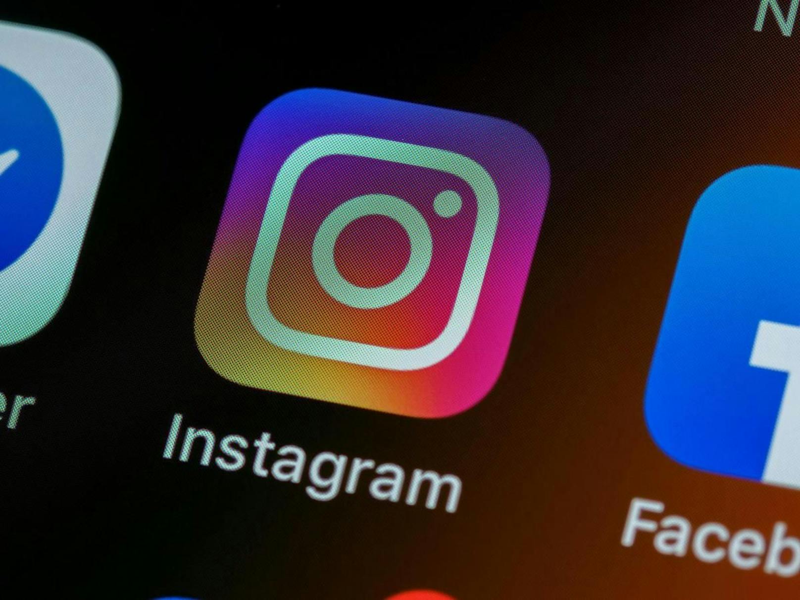 Offline: Facebook, Instagram und WhatsApp fielen Montagabend aus.<br>