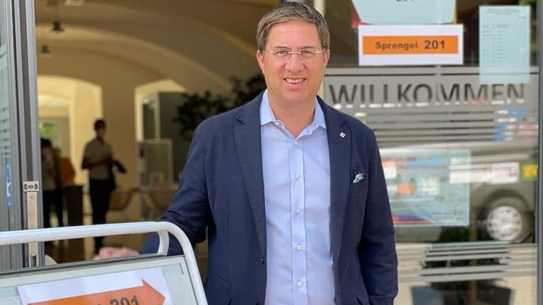 Bürgermeister Andreas Rabl und sein Team triumphieren in Wels.