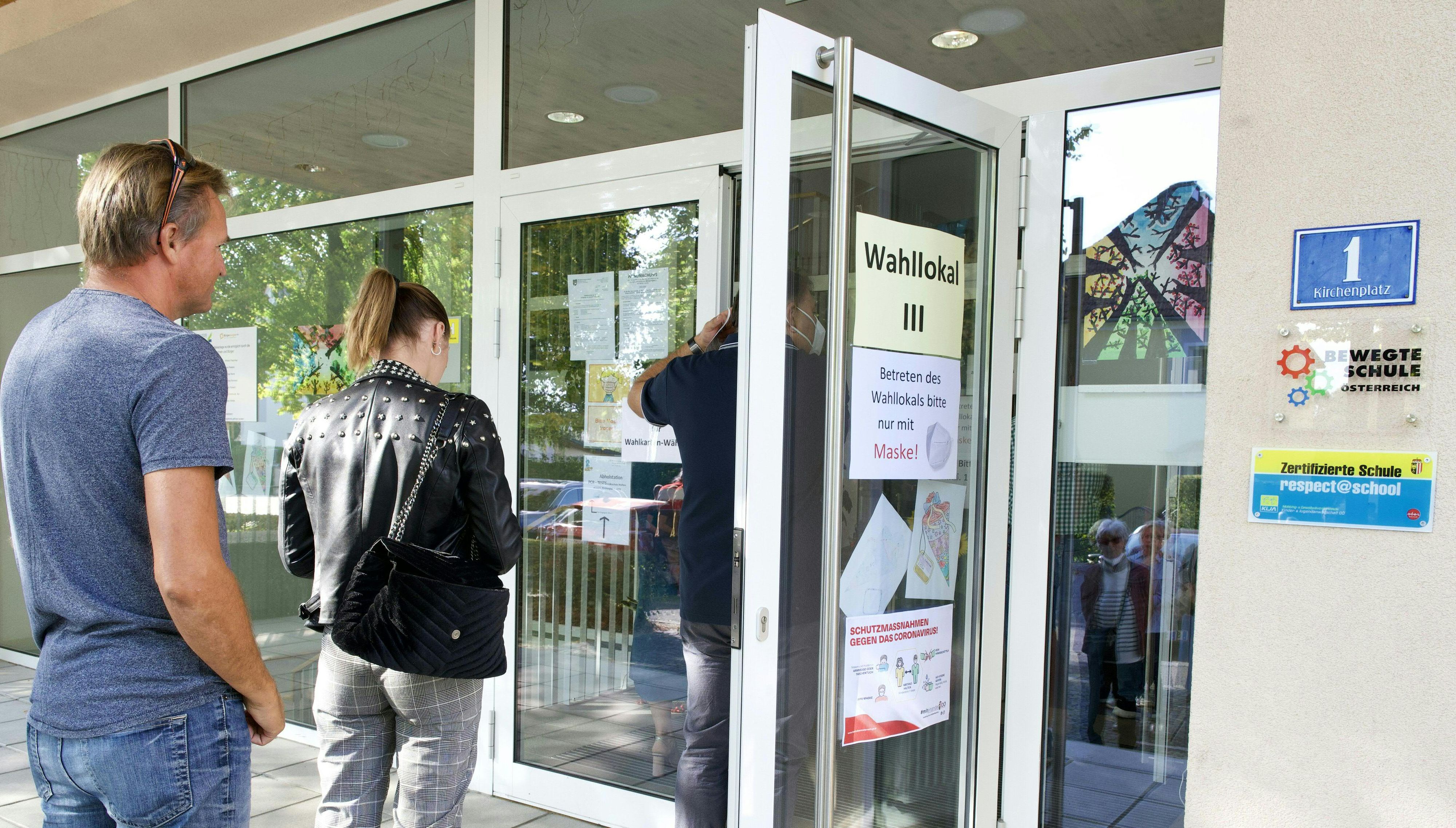 In den heimischen Wahllokalen kam es zu mancher Kuriosität.