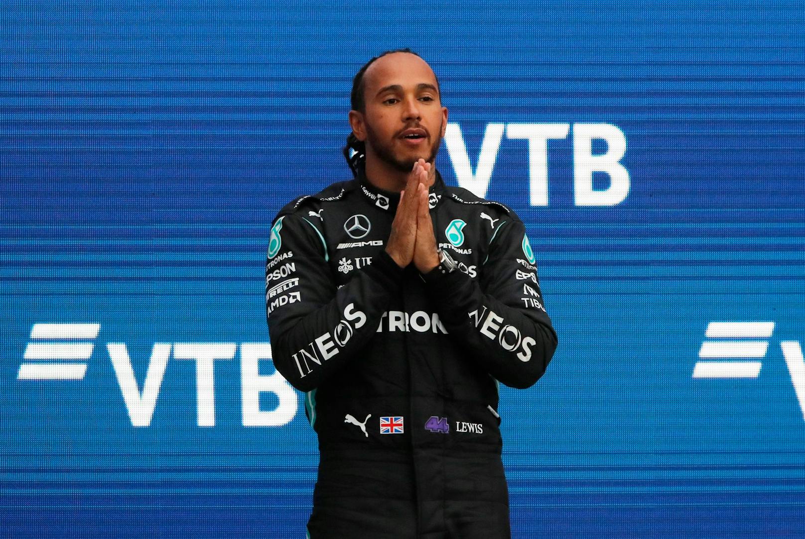 Hamilton: "100. Sieg, weil Team mich reingeholt hat"