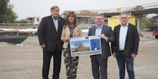 Neue Fußgänger- und Radbrücke über March 2022 fertig