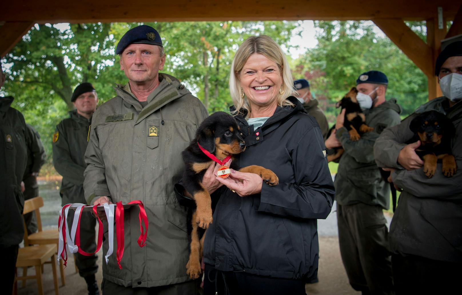Am Montag fand die traditionelle Hundetaufe im Militärhundezentrum in Kaisersteinbruch im Burgenland