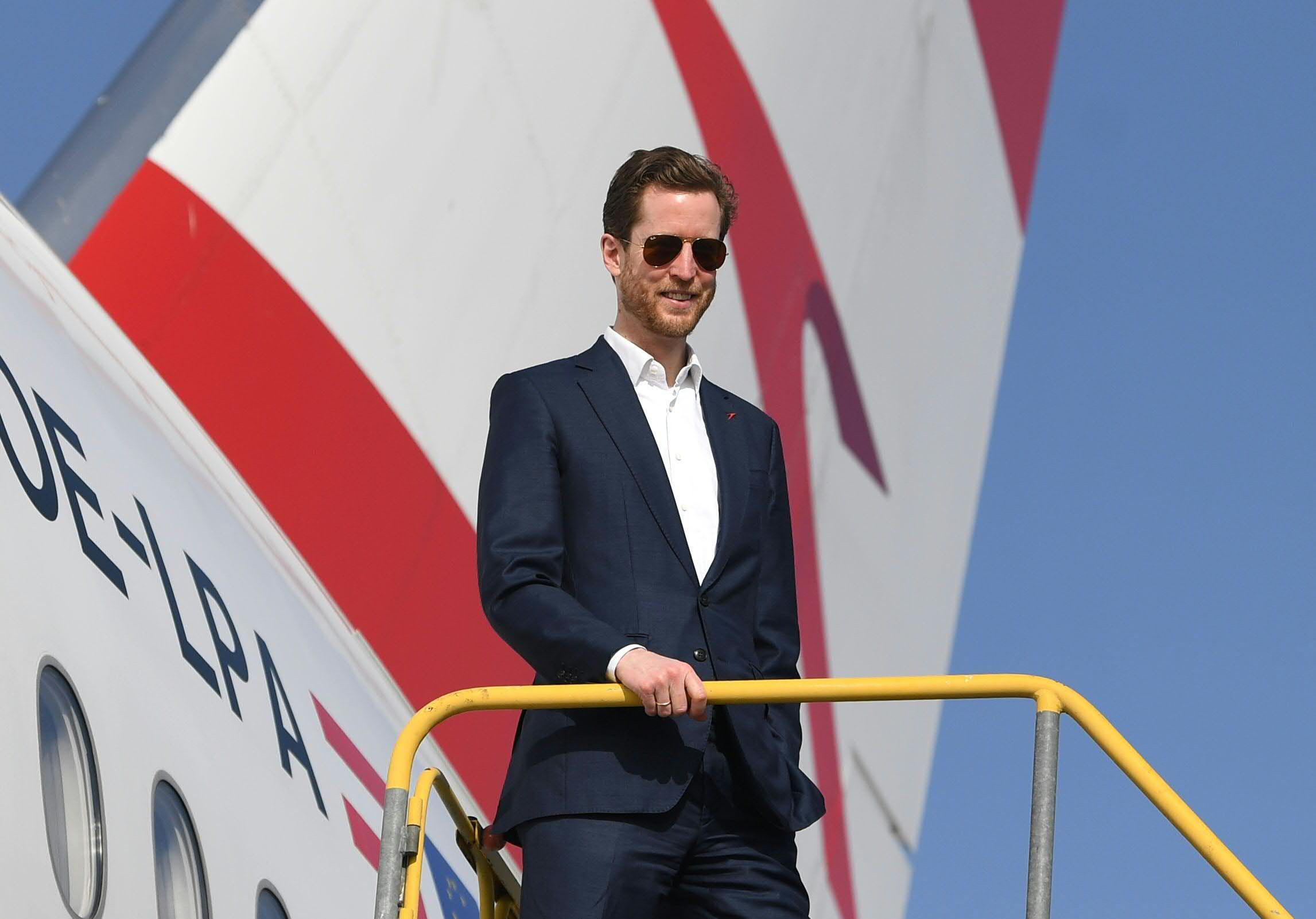 AUA-Chef Alexis von Hoensbroech sieht keinen Weg, der an einer 2G-Regel bei Flügen vorbeiführt.