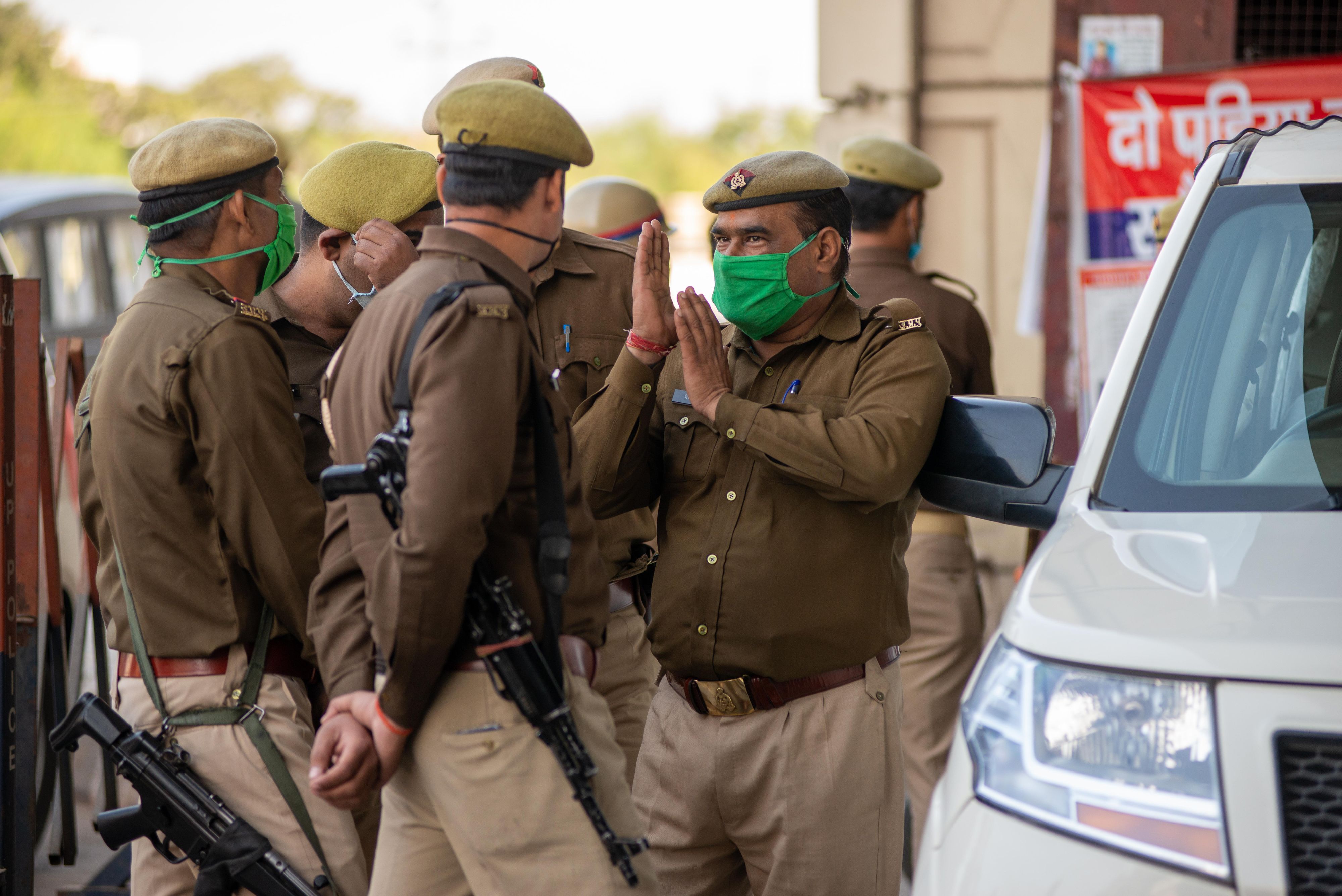 Erst ein halbes Jahr später bemerkten die Eltern, was ihrer Tochter passiert war und riefen die Polizei. Symbolbild