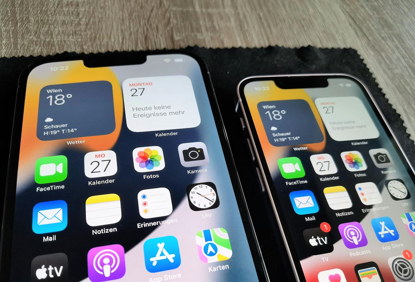 <em>"Heute"</em> hat die beiden unterschiedlichsten Modelle der Serie getestet, das iPhone 13 mini und das iPhone 13 Pro Max – und zeigt dir, warum abseits der Größe die Unterschiede gar nicht so gewaltig groß sind.