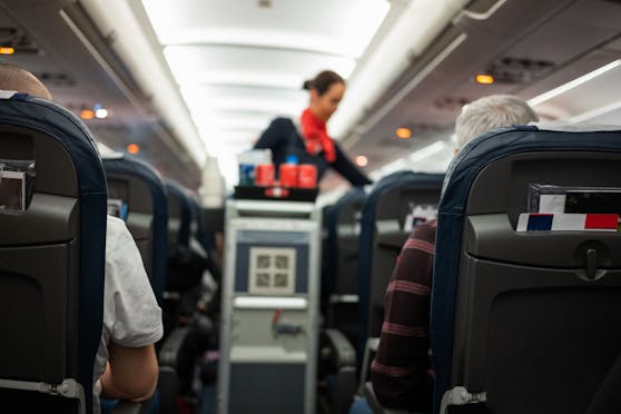 Das Flugpersonal der Swiss muss bis Dezember zweimal geimpft sein, sonst droht der Rausschmiss. Symbolbild