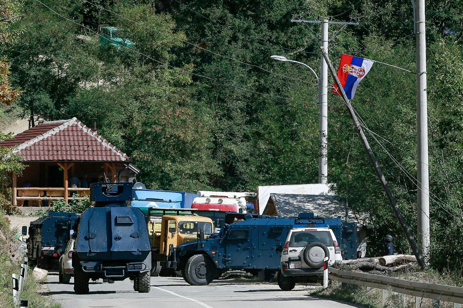 Serbien versetzt Truppen in erhöhte Alarmbereitschaft