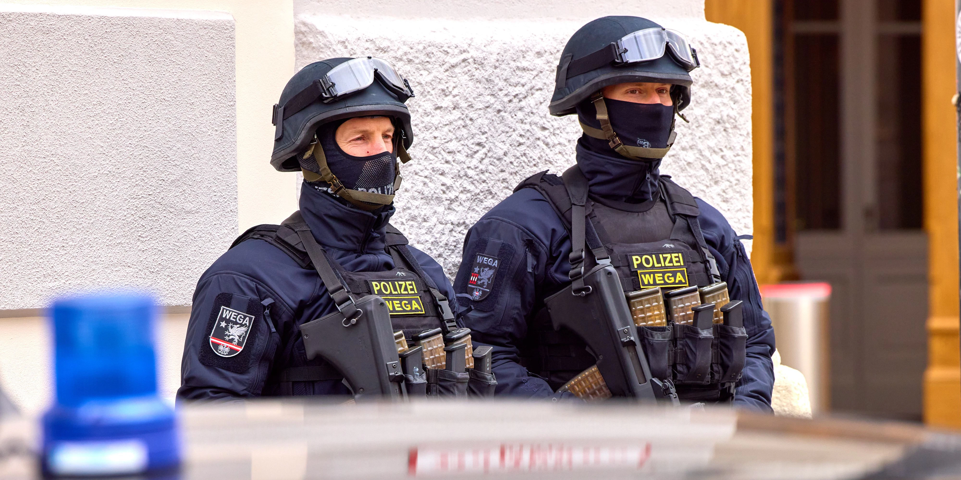 Beamte der WEGA und der Margaretener Polizei konnten den Tobenden festnehmen.