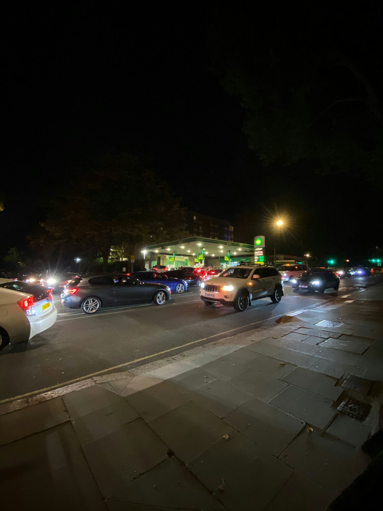 Heute.at - Brexit-Report – keine Öffi-Masken, dafür Tank-Staus