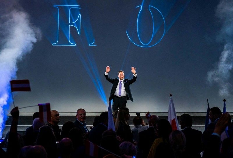 Manfred Haimbuchner von der FPÖ beim Wahlkampffinale der FPÖ im Design Center in Linz.
