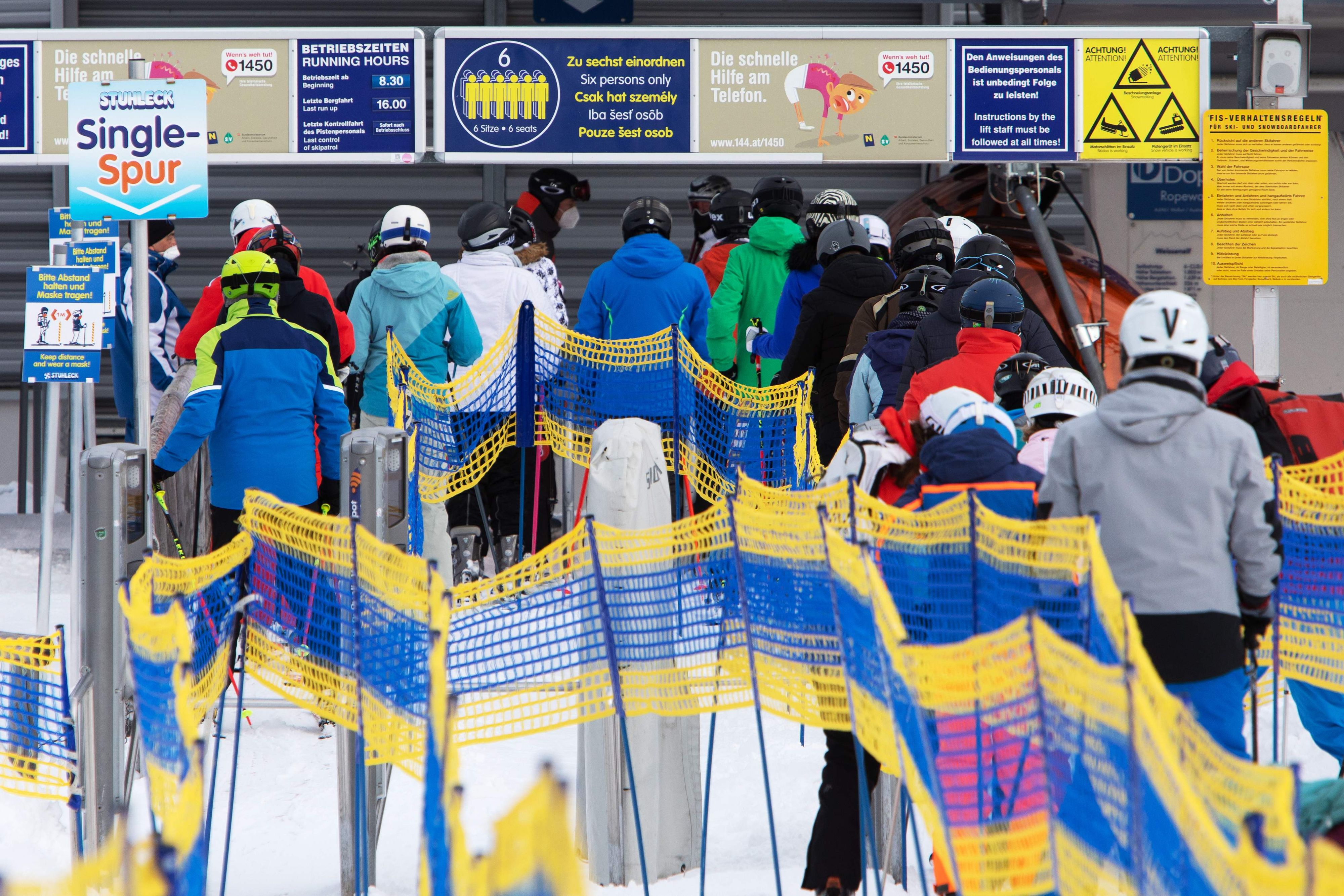 "Strenge Regeln" sollen den Ski-Urlaub in Österreich sicher machen.