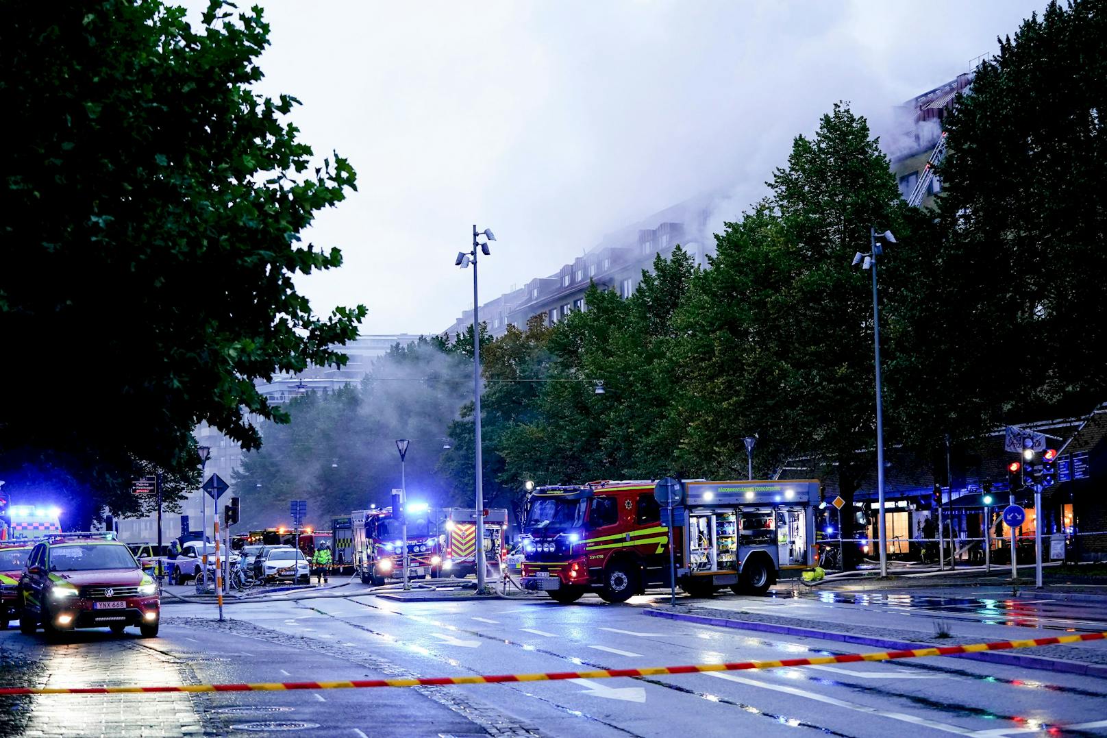 Am Dienstag gegen fünf Uhr morgens kam es in einem Mietshaus in Göteborg (Schweden) zur einer Explosion.