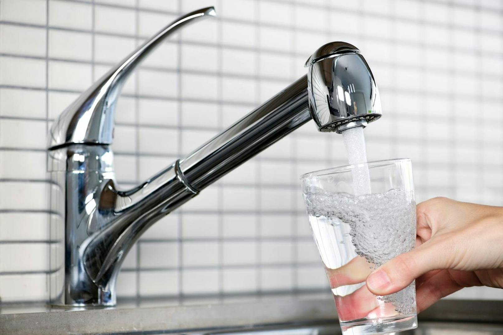 Je nach Wohngebiet ist das Trinkwasser in Großbritannien mehr oder weniger fluoridiert.