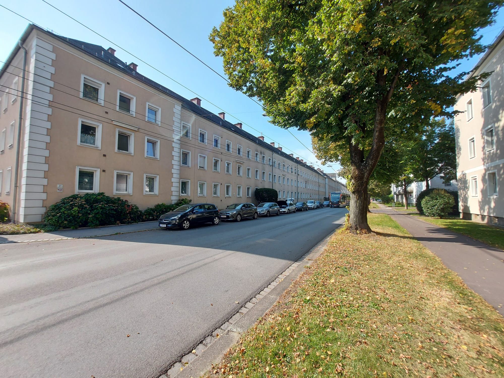 Am Linzer Bindermichl wurden seit April 68 Reifen aufgestochen.